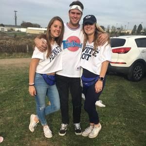 Meet your Posher, Hunter